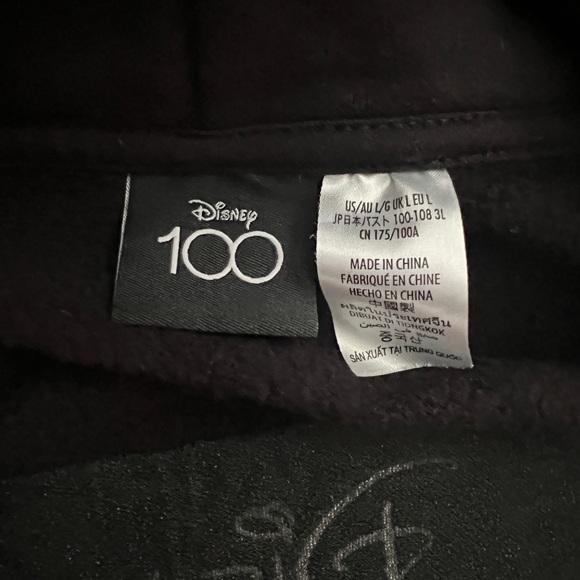 Disney 100 embroidered size large limited edition crop sweatshirt full-zip - Picture 4 of 7